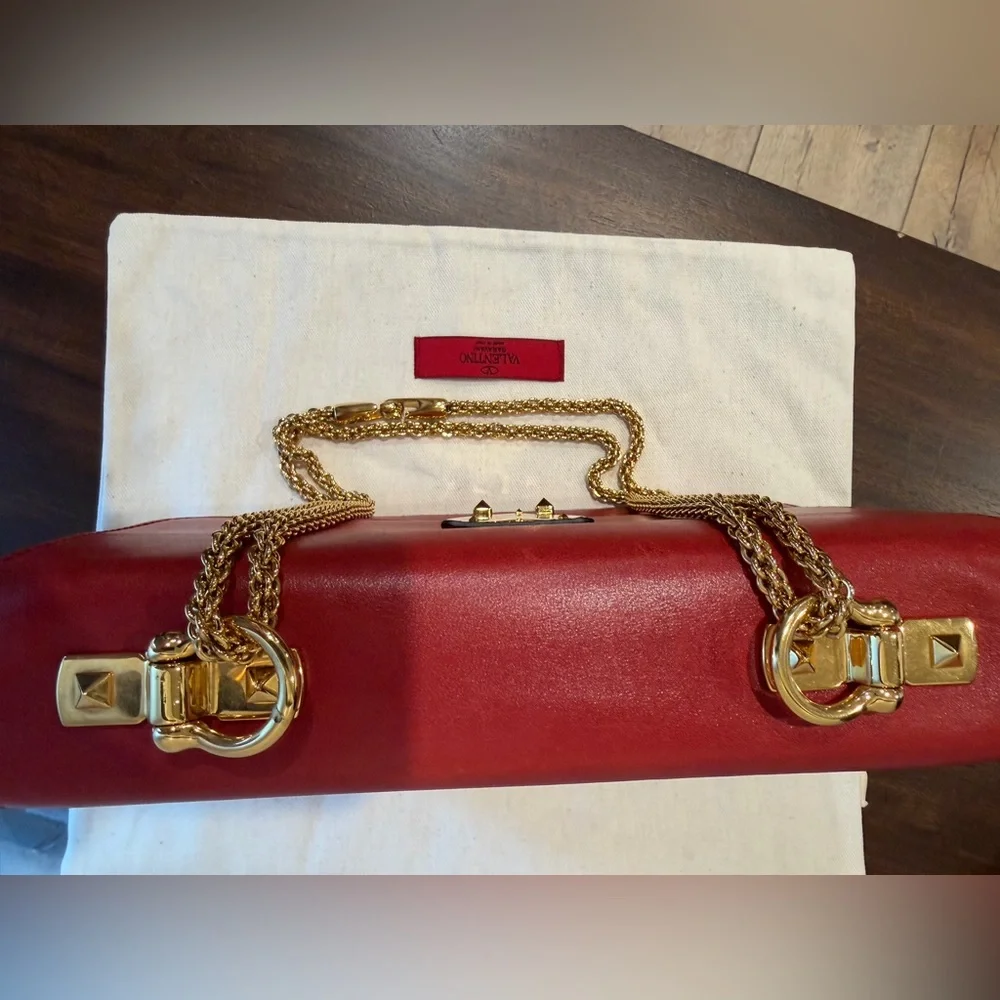 ❤️EUC❤️ VALENTINO 2015 L”Amour Fall Collection Crossbody - Stunning! - Picture 8 of 11